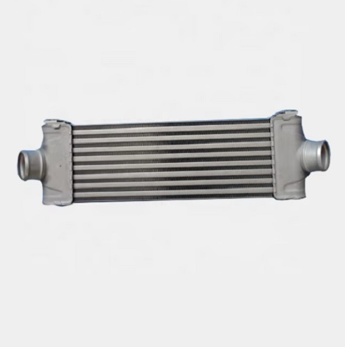 FORD INTERCOOLER RADYATÖRÜ V-347 350850 ürün görseli